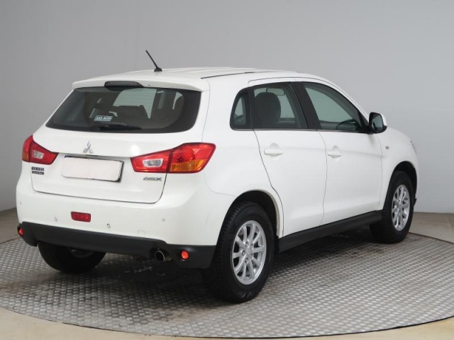 Mitsubishi ASX  1.6 MIVEC Intense