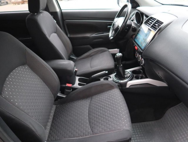 Mitsubishi ASX  1.6 MIVEC Intense