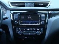 Nissan Qashqai  1.3 DIG-T 