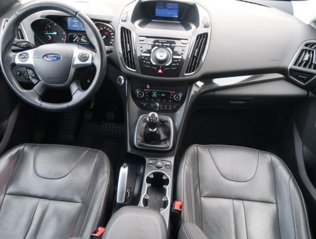Ford Kuga  2.0 TDCi 