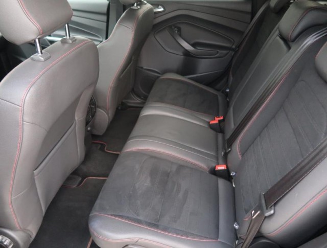 Ford Kuga  2.0 TDCi ST-Line