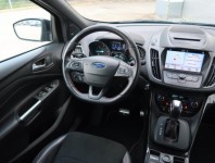 Ford Kuga  2.0 TDCi ST-Line