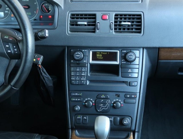 Volvo XC90  2.4D 