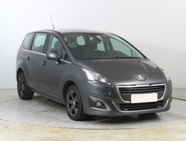 Peugeot 5008  1.6 HDi 