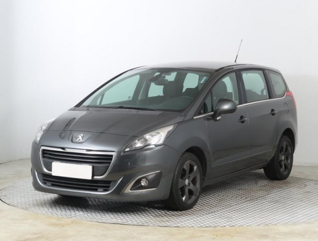 Peugeot 5008  1.6 HDi 