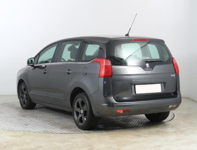 Peugeot 5008  1.6 HDi 
