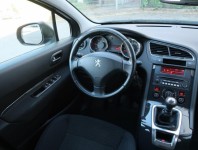 Peugeot 5008  1.6 HDi 