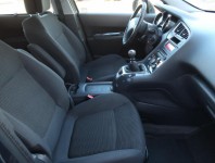 Peugeot 5008  1.6 HDi 