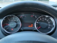 Peugeot 5008  1.6 HDi 