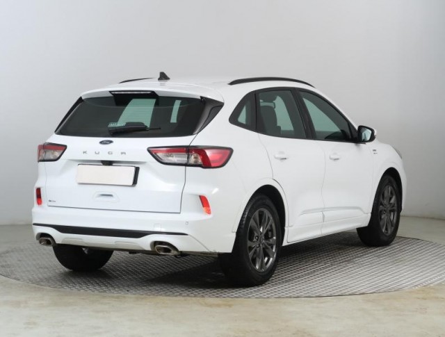 Ford Kuga  1.5 EcoBoost ST-Line