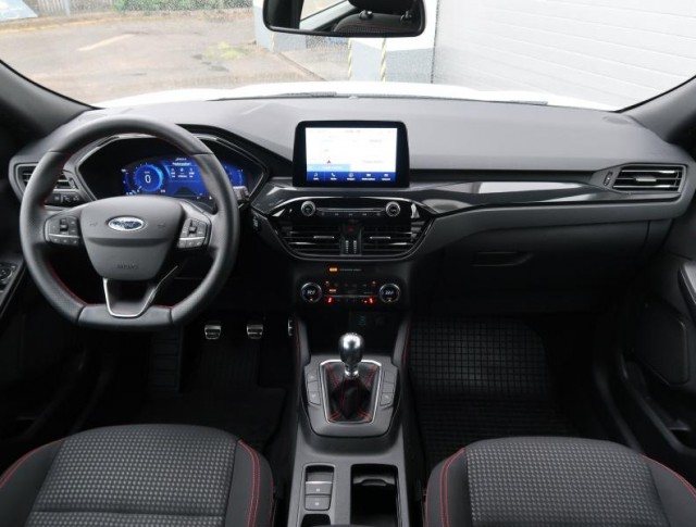 Ford Kuga  1.5 EcoBoost ST-Line