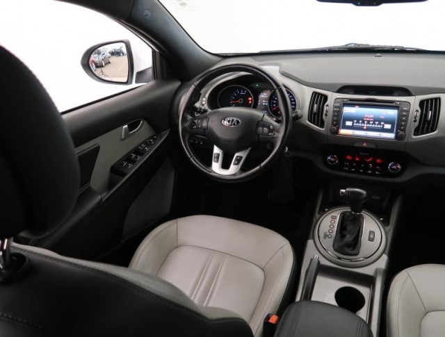 Kia Sportage  2.0 CRDi L