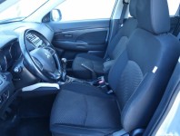 Mitsubishi ASX  1.6 MIVEC 