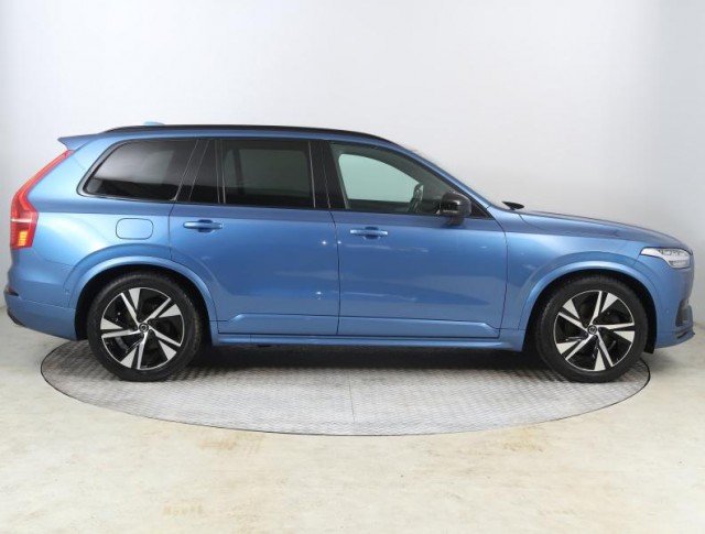 Volvo XC90  B5 AWD R-Design