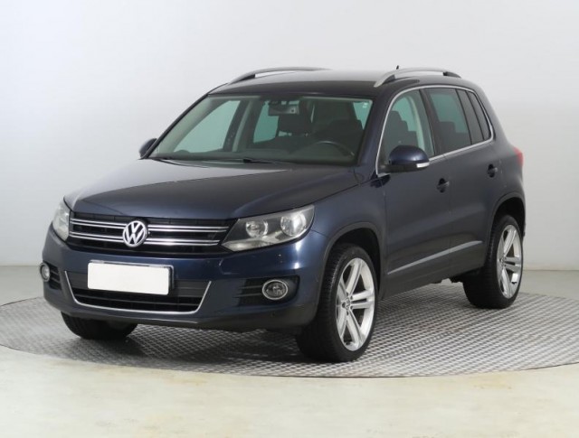 Volkswagen Tiguan  2.0 TDI Sport