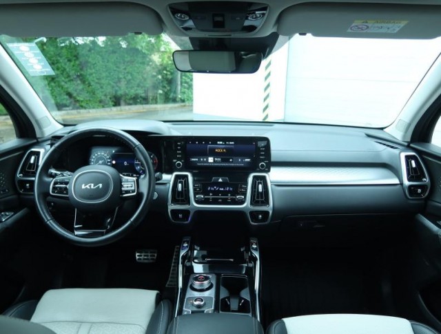 Kia Sorento  2.2 CRDi TOP