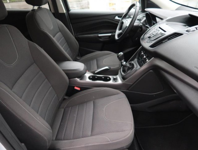 Ford Kuga  1.6 EcoBoost 