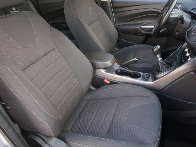 Ford Kuga  2.0 TDCi Business