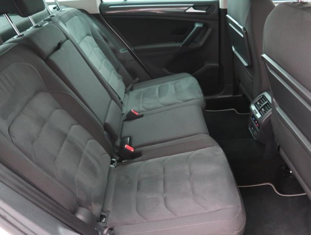 Volkswagen Tiguan  1.5 TSI Highline