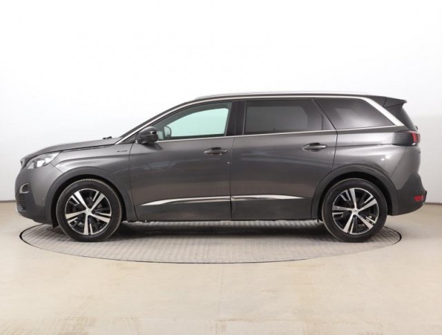 Peugeot 5008  1.5 BlueHDi 