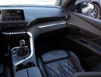 Peugeot 5008  1.5 BlueHDi 