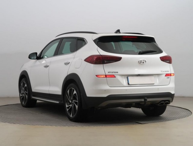 Hyundai Tucson  2.0 CRDi 