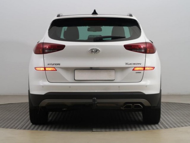 Hyundai Tucson  2.0 CRDi 