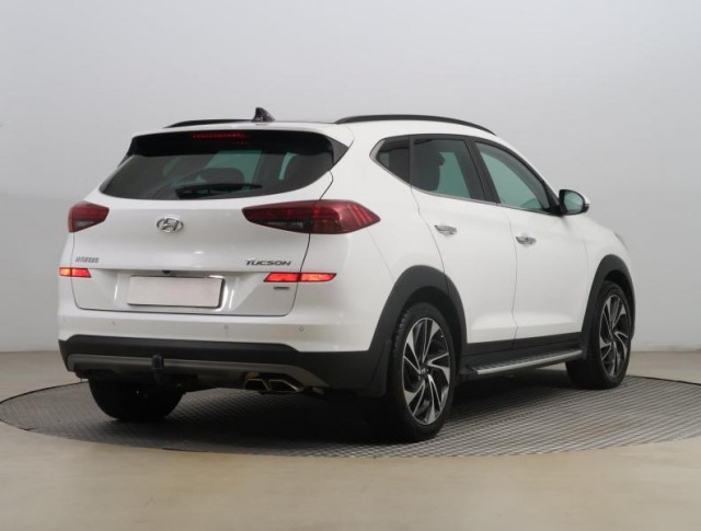 Hyundai Tucson  2.0 CRDi 