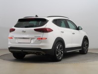 Hyundai Tucson  2.0 CRDi 
