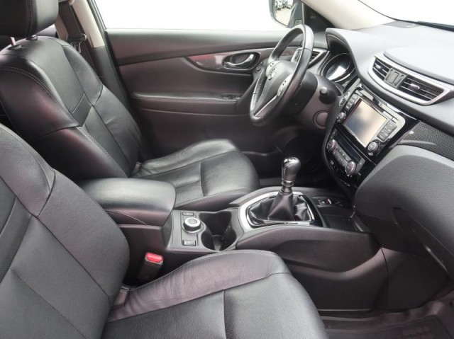 Nissan X-Trail  1.6 dCi 