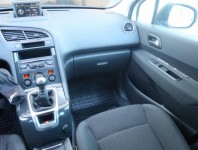 Peugeot 5008  1.6 BlueHDi 