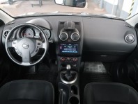 Nissan Qashqai  1.6 