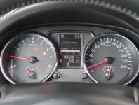 Nissan Qashqai  1.6 