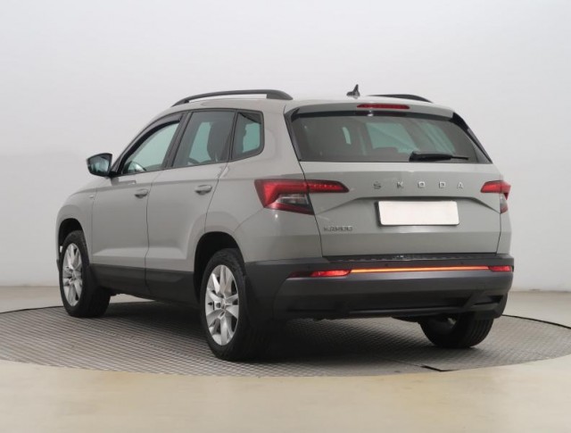 Škoda Karoq  1.5 TSI Ambition Plus