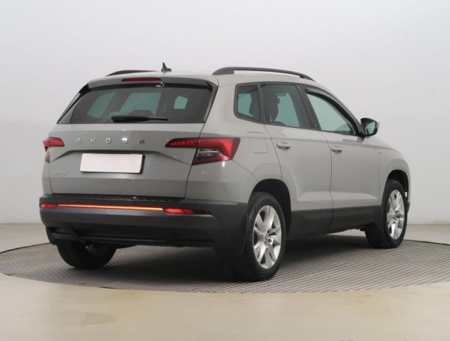 Škoda Karoq  1.5 TSI Ambition Plus