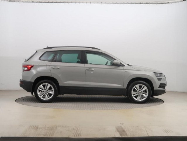 Škoda Karoq  1.5 TSI Ambition Plus