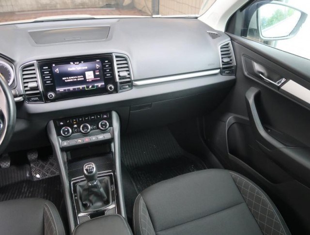 Škoda Karoq  1.5 TSI Ambition Plus