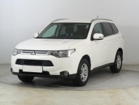 Mitsubishi Outlander  2.0 