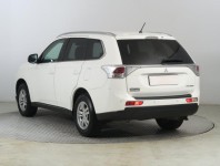 Mitsubishi Outlander  2.0 