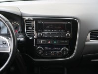 Mitsubishi Outlander  2.0 
