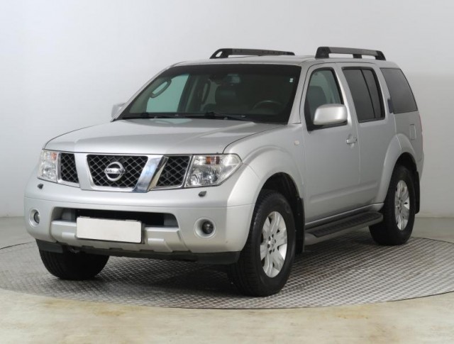 Nissan Pathfinder  2.5 dCi 
