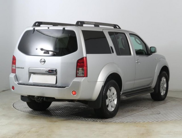 Nissan Pathfinder  2.5 dCi 
