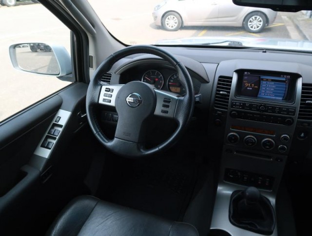 Nissan Pathfinder  2.5 dCi 