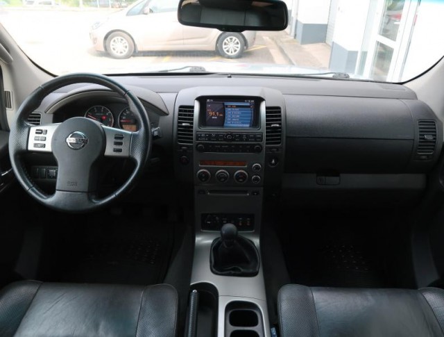 Nissan Pathfinder  2.5 dCi 