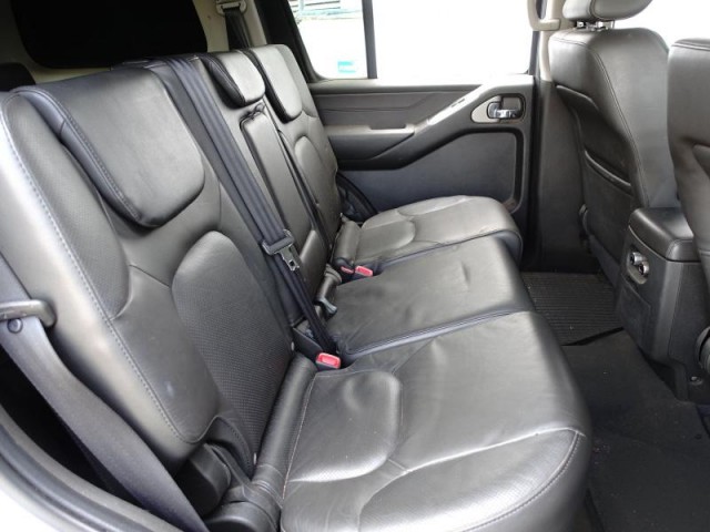 Nissan Pathfinder  2.5 dCi 