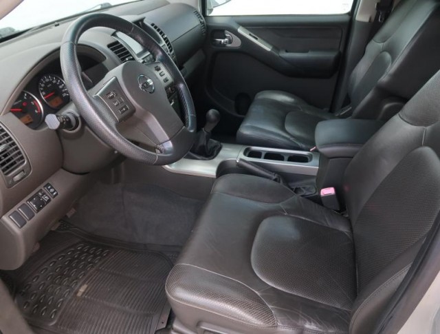 Nissan Pathfinder  2.5 dCi 