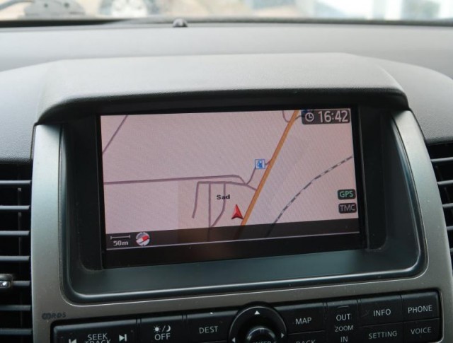Nissan Pathfinder  2.5 dCi 