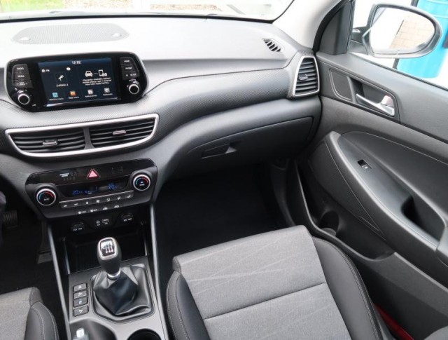 Hyundai Tucson  1.6 GDI 