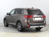 Mitsubishi Outlander  2.2 DI-D 