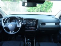 Mitsubishi Outlander  2.2 DI-D 